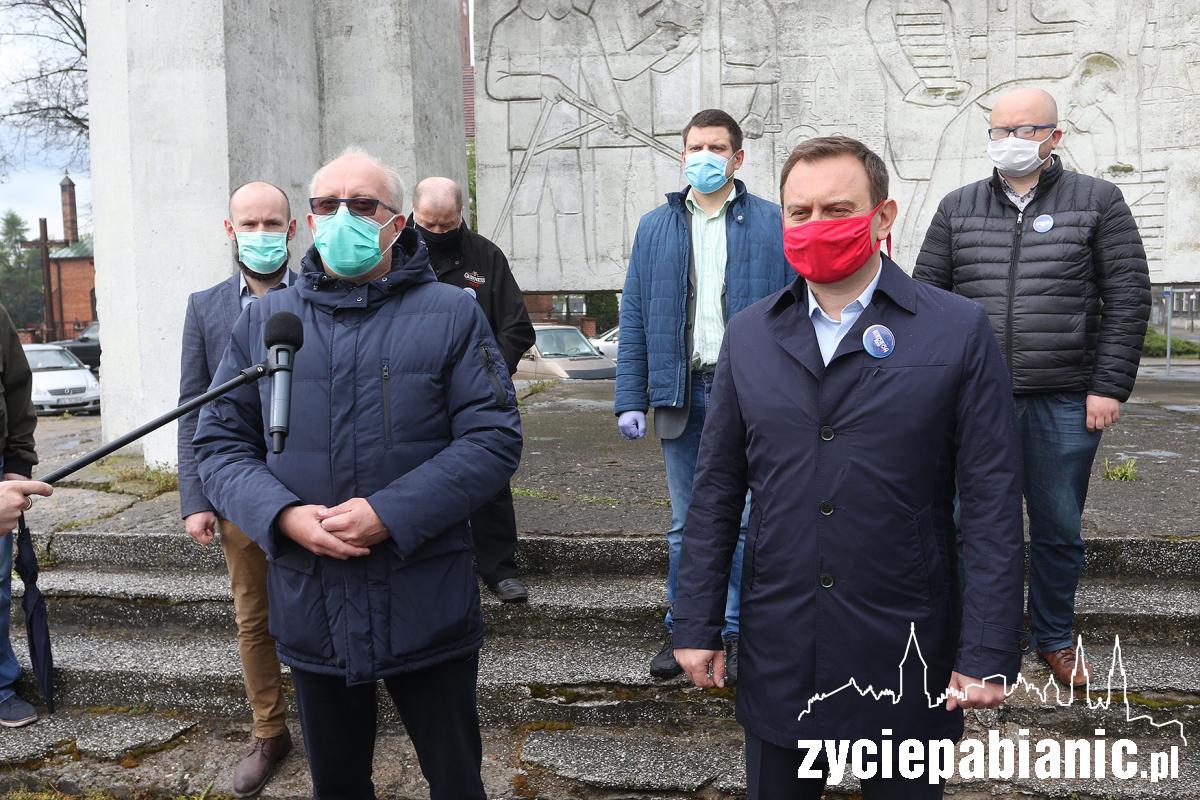 Święto Pracy w maseczkach