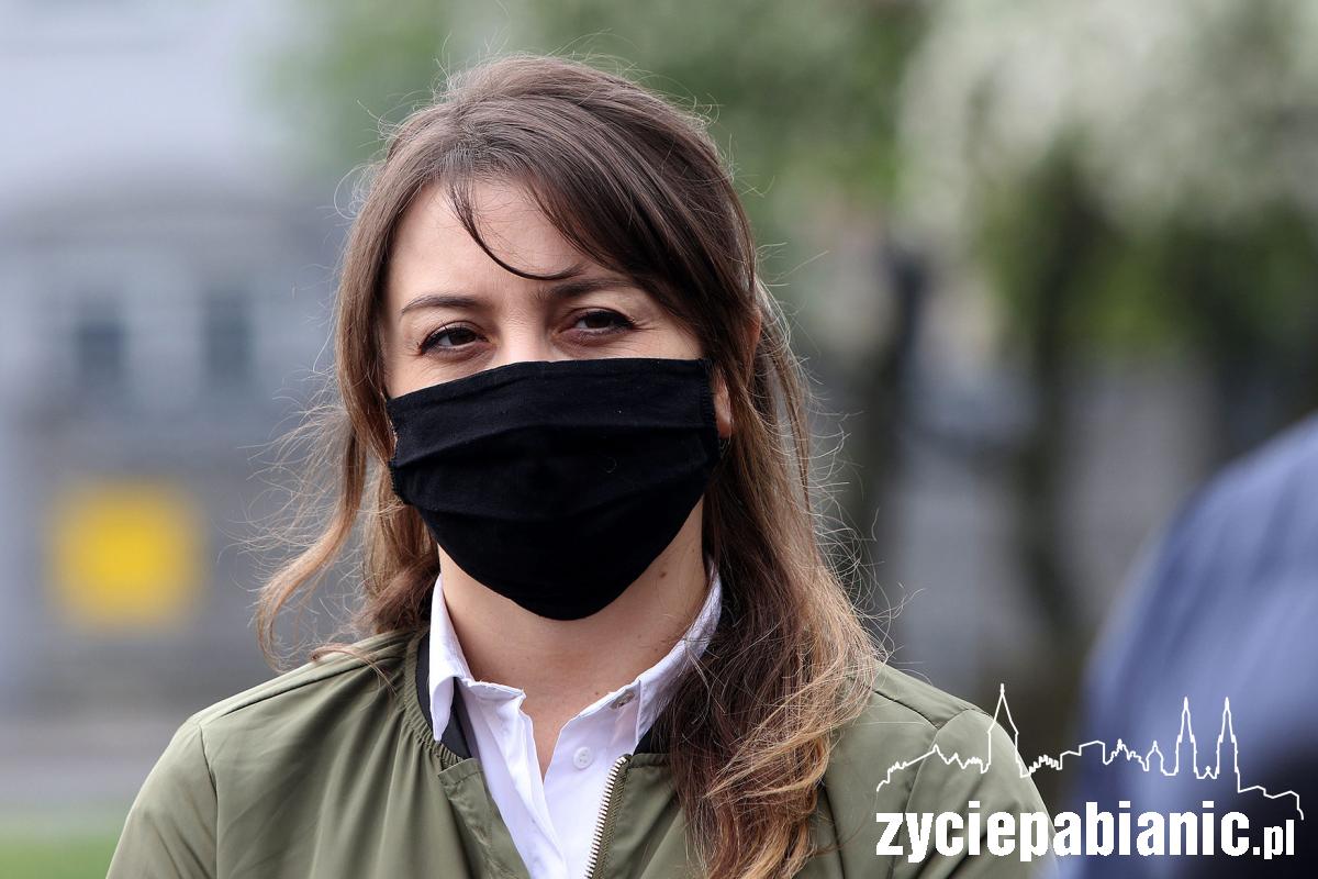 Święto Pracy w maseczkach