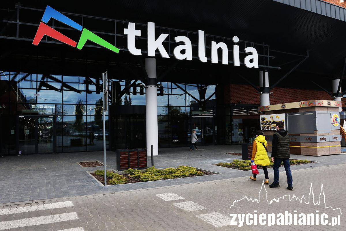 Epidemia: Centra handlowe znów otwarte