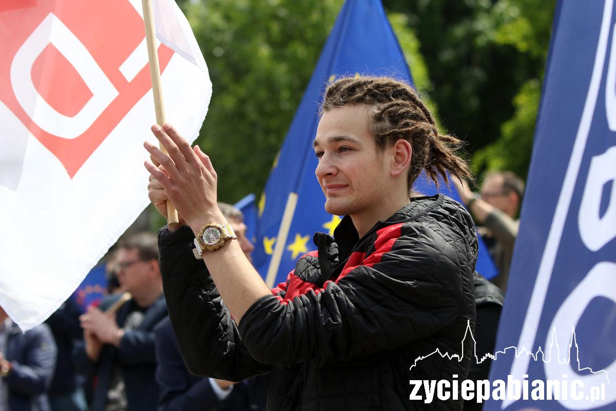 Robert Biedroń odwiedził Pabianice