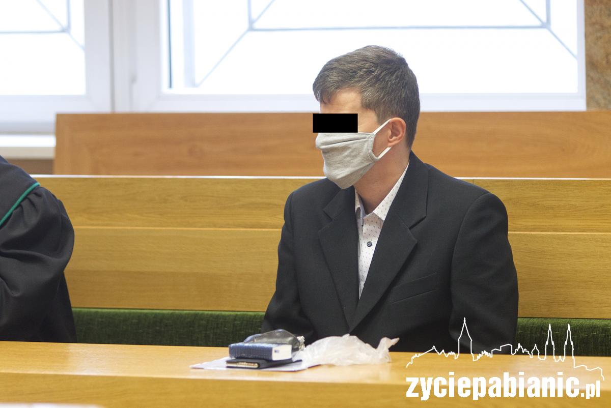 Groził wysadzeniem europarlamentu. W sądzie toczy się sprawa przeciwko Michałowi S.