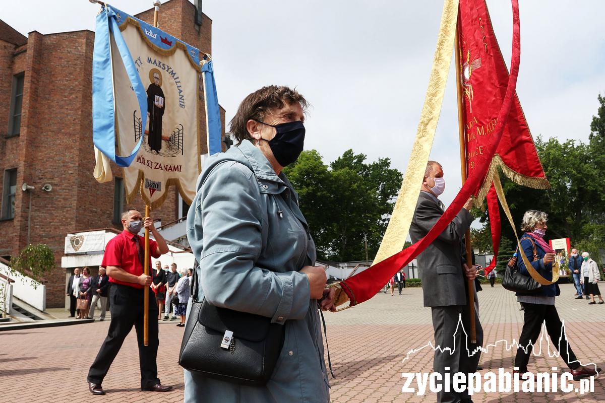 Procesja Bożego Ciała podczas epidemii