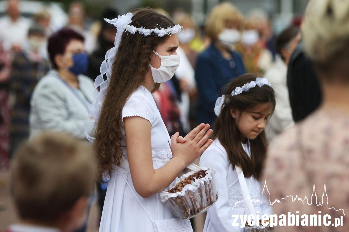 Procesja Bożego Ciała podczas epidemii