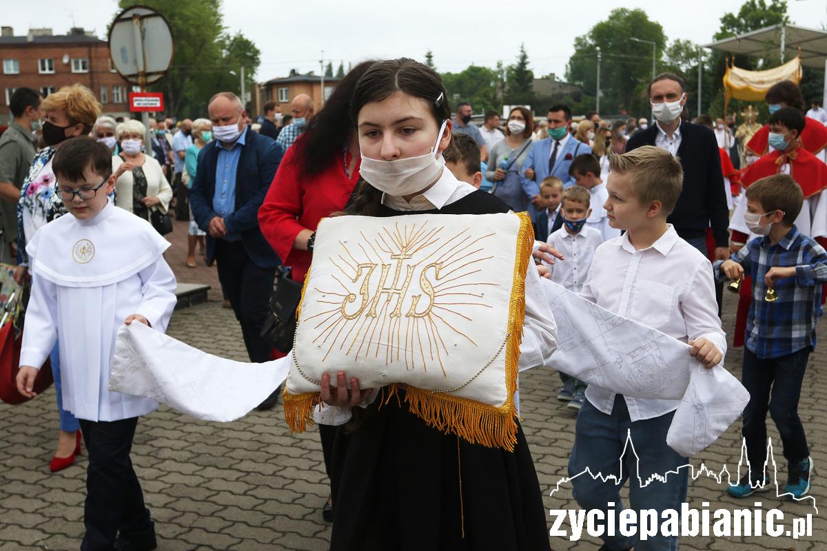 Procesja Bożego Ciała podczas epidemii