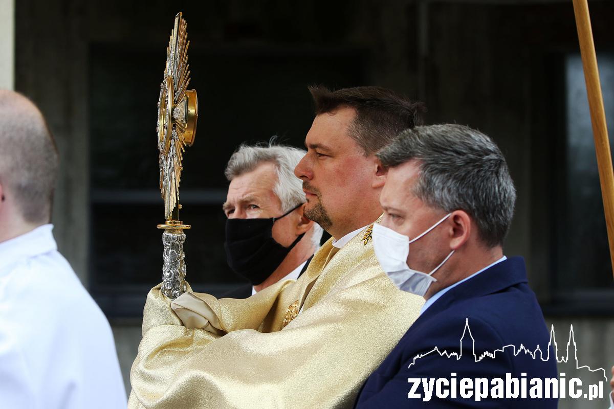 Procesja Bożego Ciała podczas epidemii