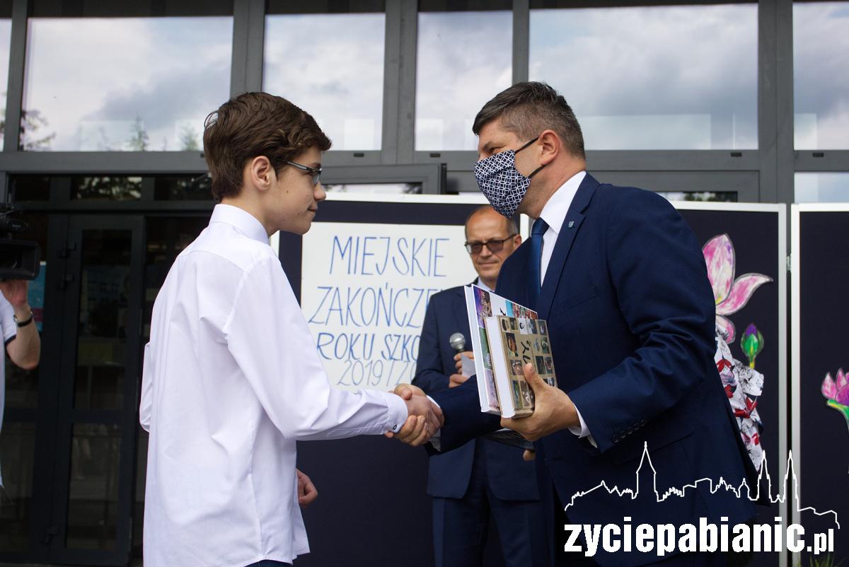 Koniec roku szkolnego i nagrody dla najlepszych