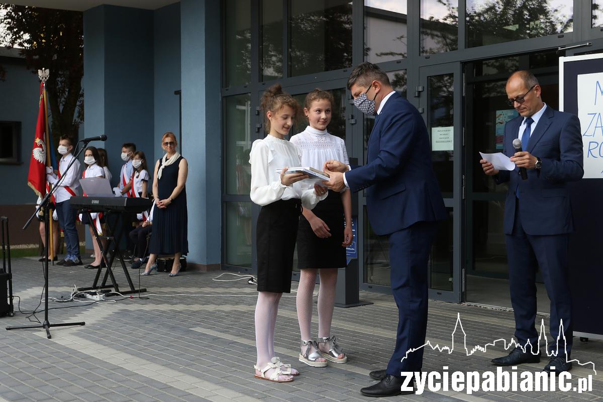 Koniec roku szkolnego i nagrody dla najlepszych