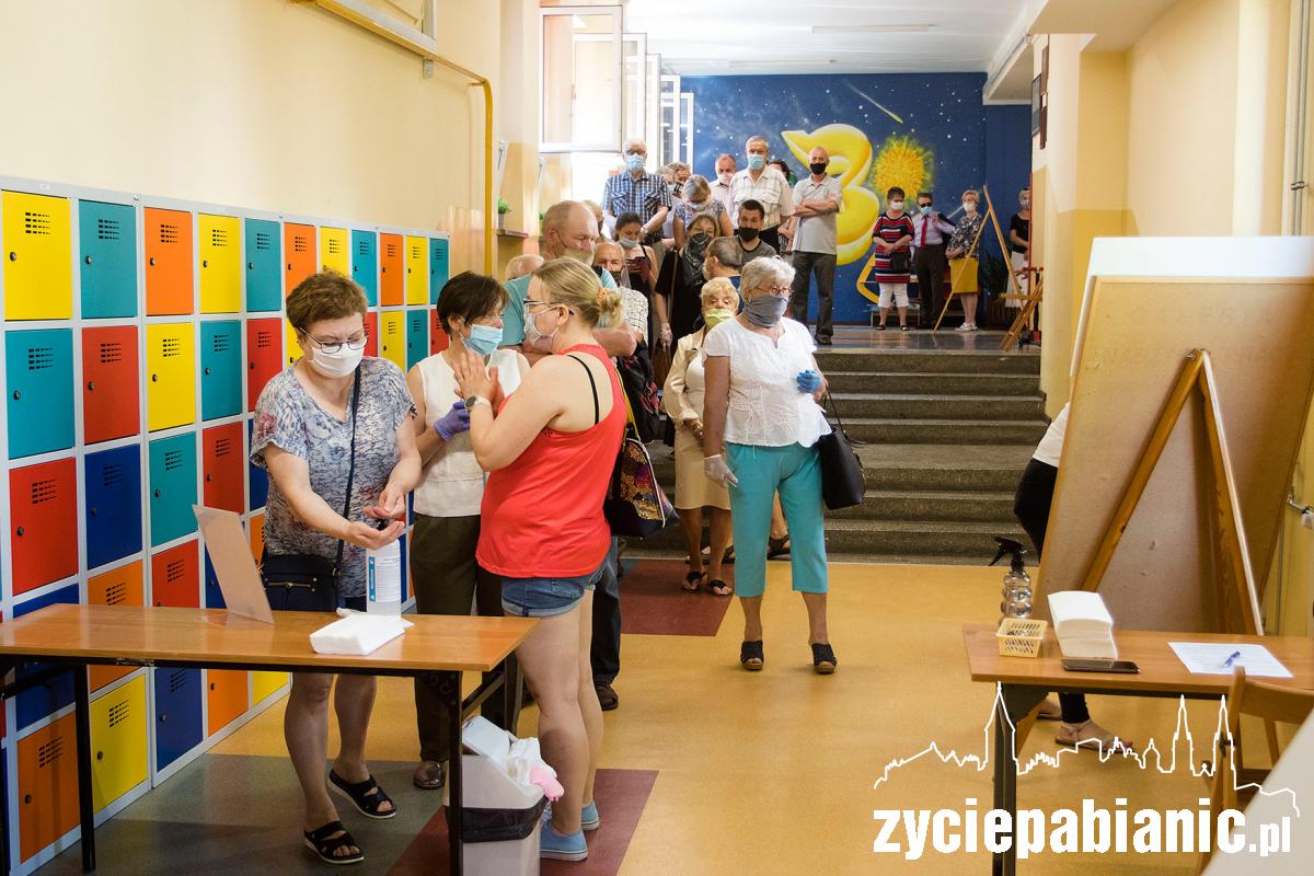 Wybory prezydenckie 2020: pabianiczanie ruszyli do urn