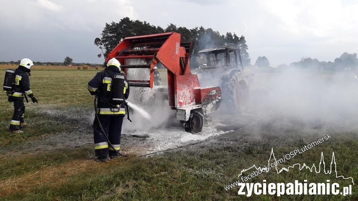 Pożar ciągnika. Maszyna doszczętnie spłonęła