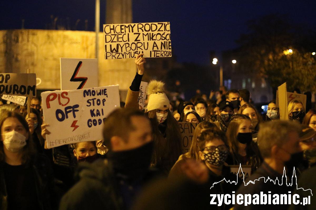 Protestujący blokowali główne skrzyżowania w mieście
