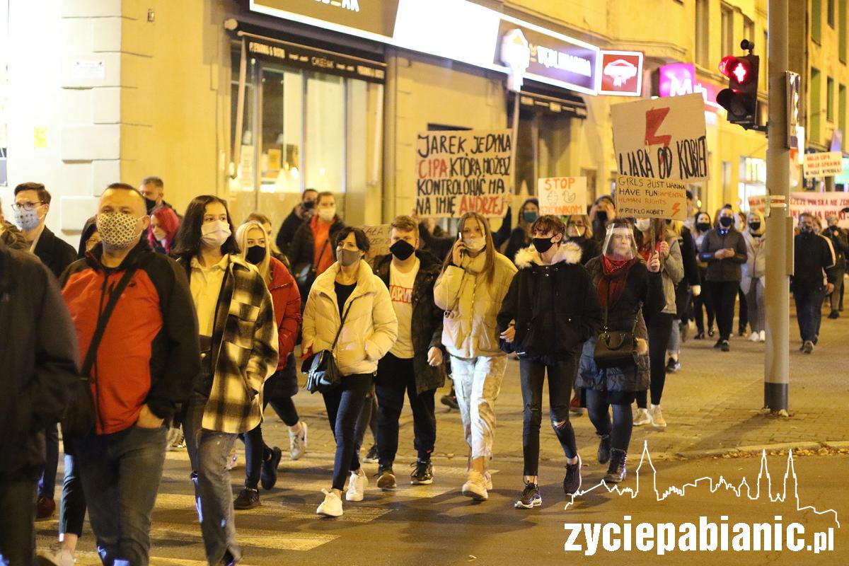 Protestujący blokowali główne skrzyżowania w mieście