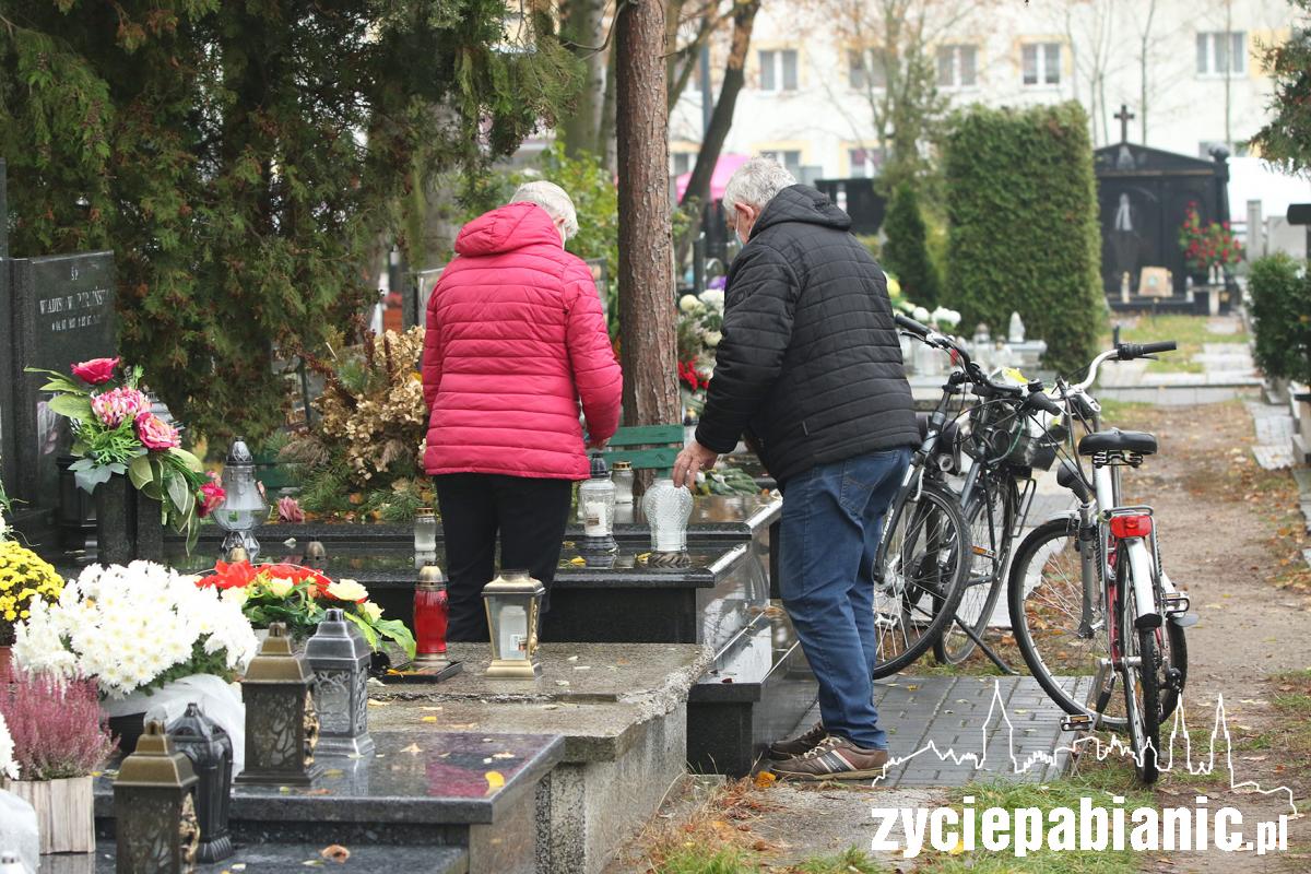 Pabianiczanie ruszyli na cmentarz!