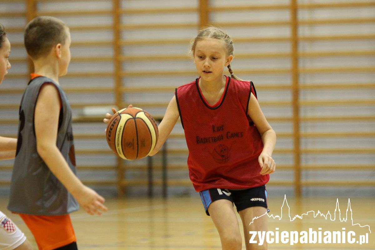 Turniej koszykówki dla dzieci
