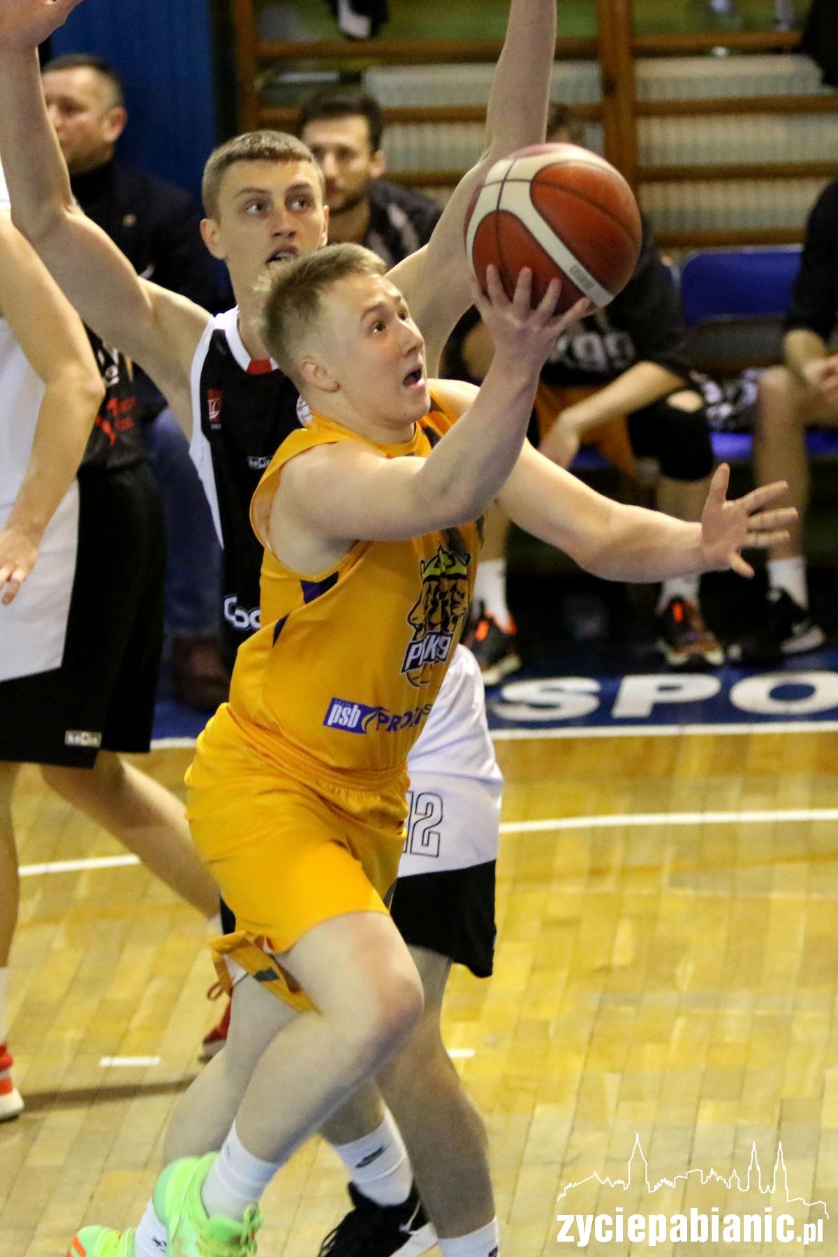 Derby: PKK99 Pabianice VS ŁKS Łódź