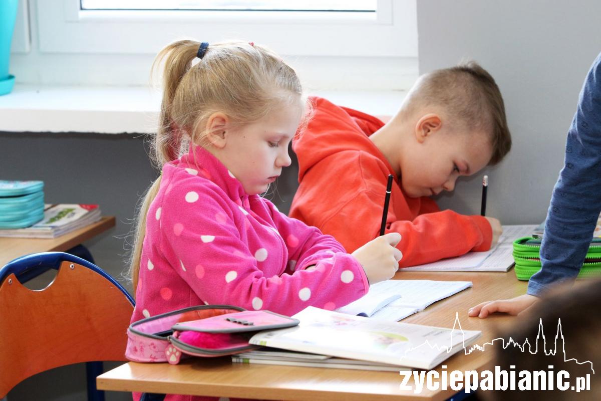 Dzieci wróciły do szkoły