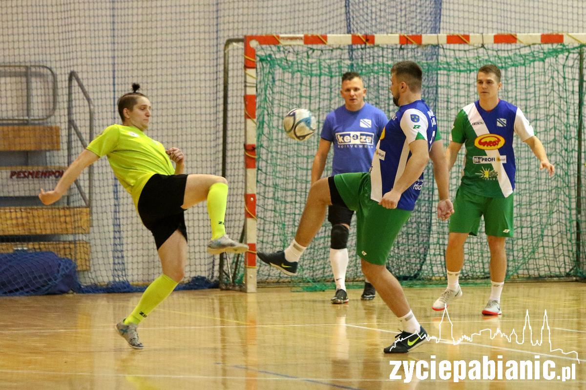 Turniej o puchar starosty na hali