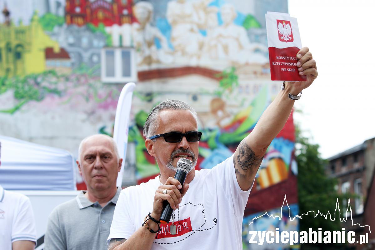 Sędzia Tuleya odwiedził Pabianice w ramach Tour de Konstytucja