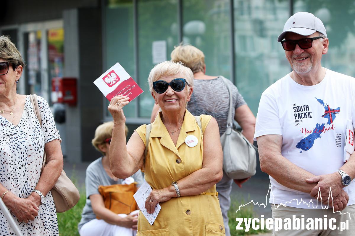 Sędzia Tuleya odwiedził Pabianice w ramach Tour de Konstytucja