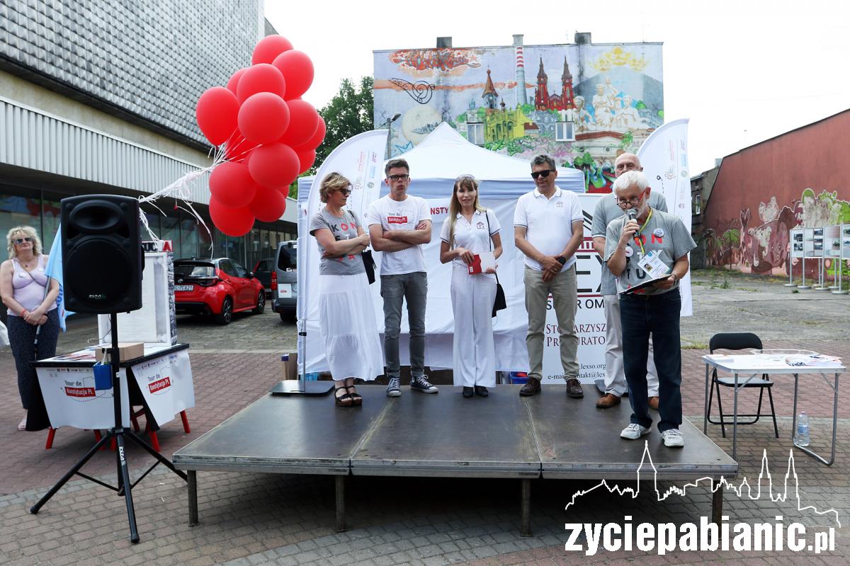 Sędzia Tuleya odwiedził Pabianice w ramach Tour de Konstytucja