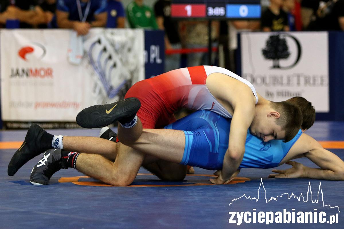 Zapasy w Pabianicach: Ogólnopolska Olimpiada Młodzieży