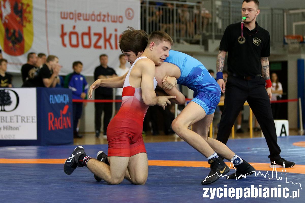 Zapasy w Pabianicach: Ogólnopolska Olimpiada Młodzieży