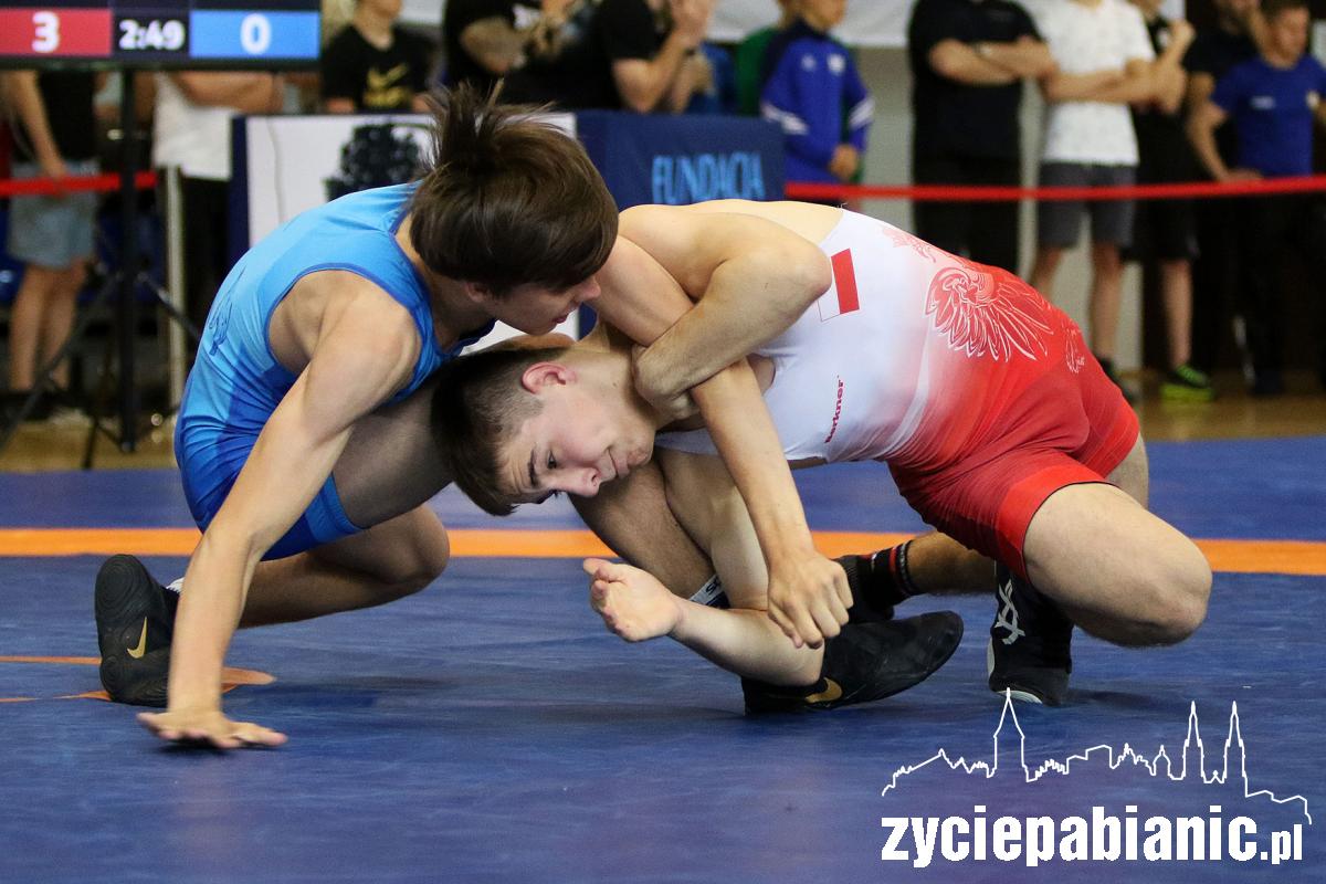 Zapasy w Pabianicach: Ogólnopolska Olimpiada Młodzieży