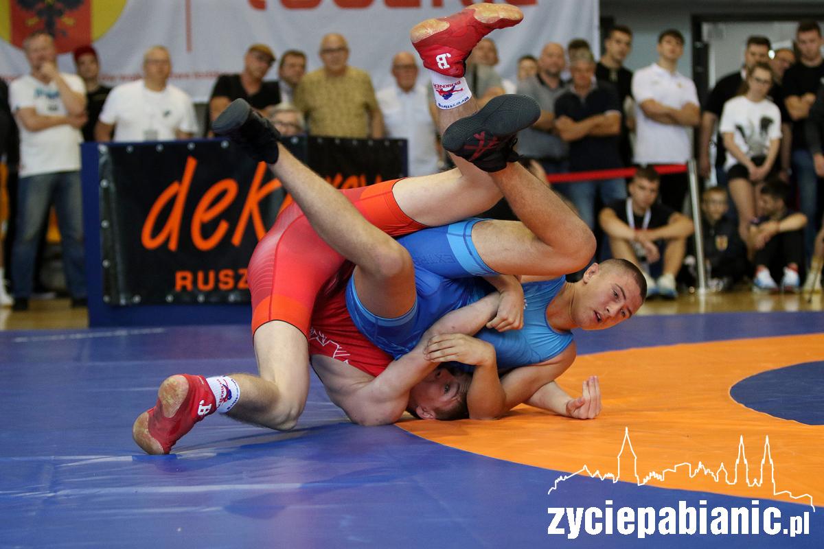 Zapasy w Pabianicach: Ogólnopolska Olimpiada Młodzieży