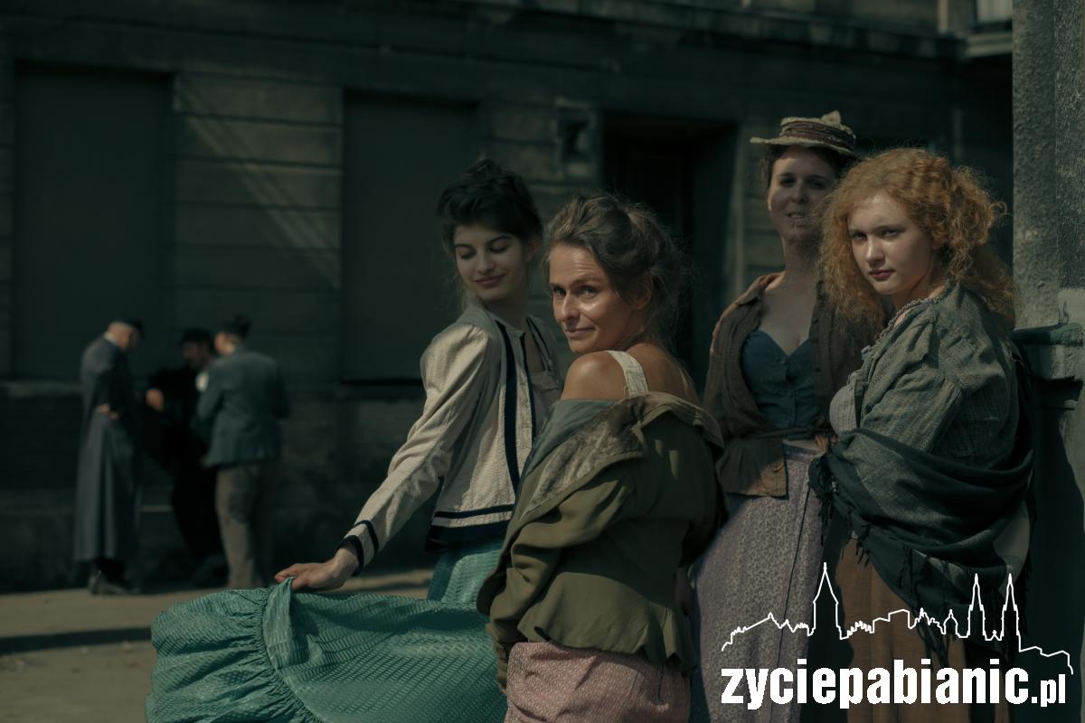 Kolejny dzień zdjęciowy w Pabianicach [ZDJĘCIA]