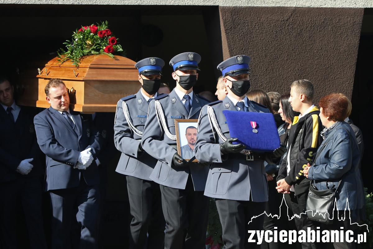 Pogrzeb policjanta Rafała Dzwonnika