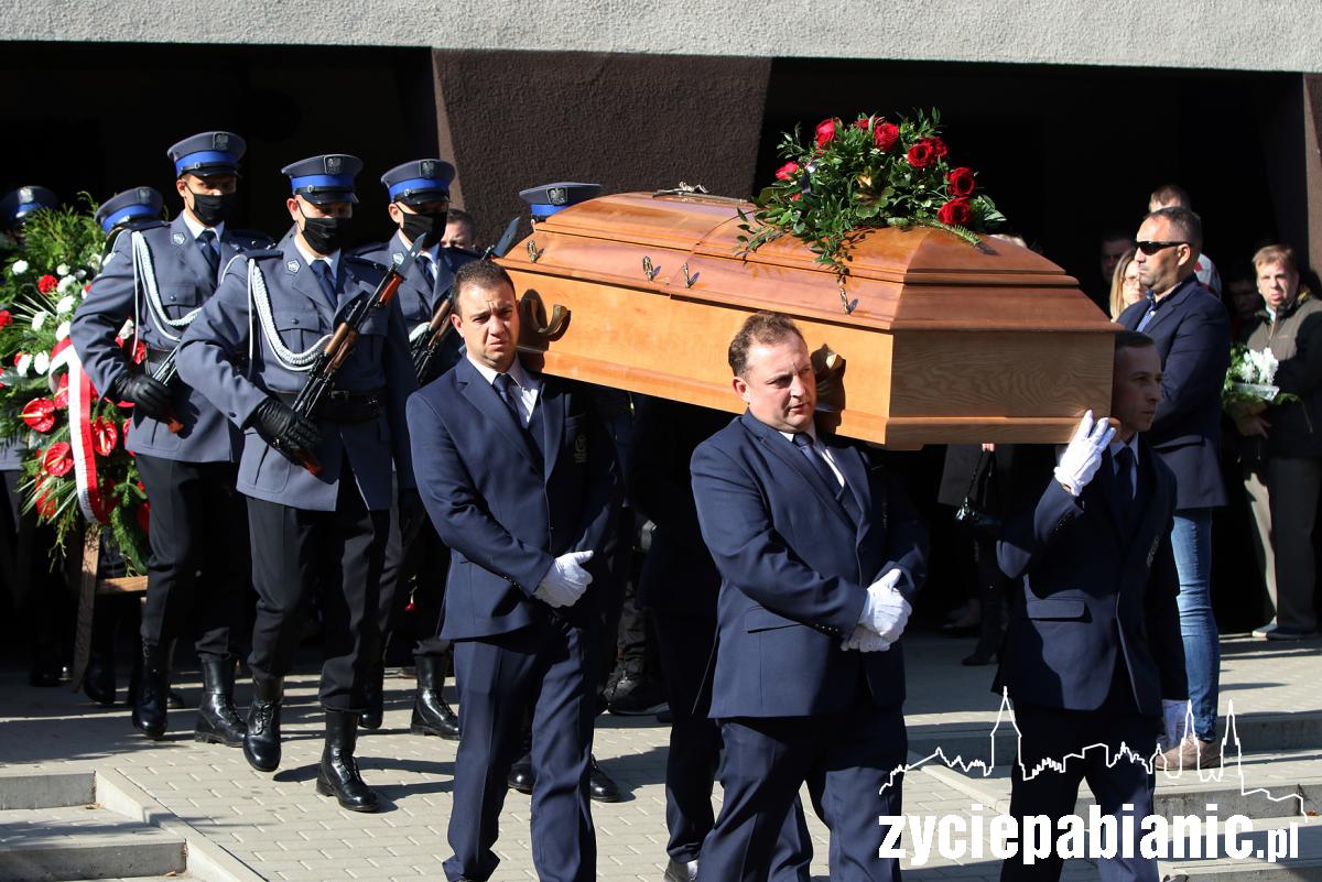 Pogrzeb policjanta Rafała Dzwonnika