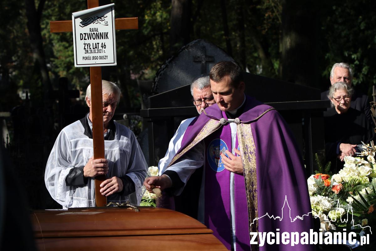 Pogrzeb policjanta Rafała Dzwonnika