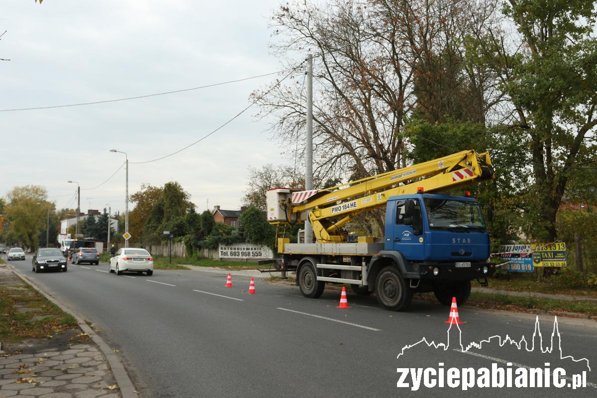 Skosił słup i uciekł