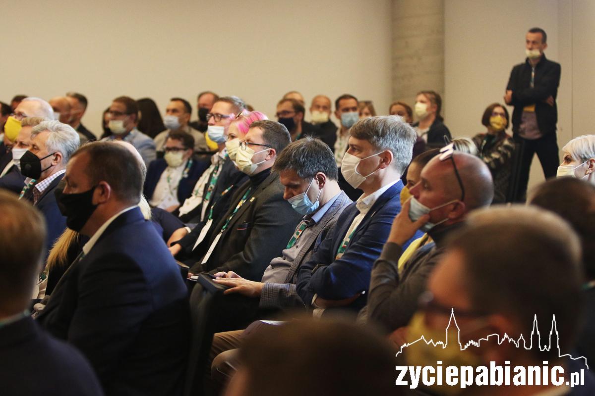 Szymon Hołownia na Forum Samorządowym w Pabianicach