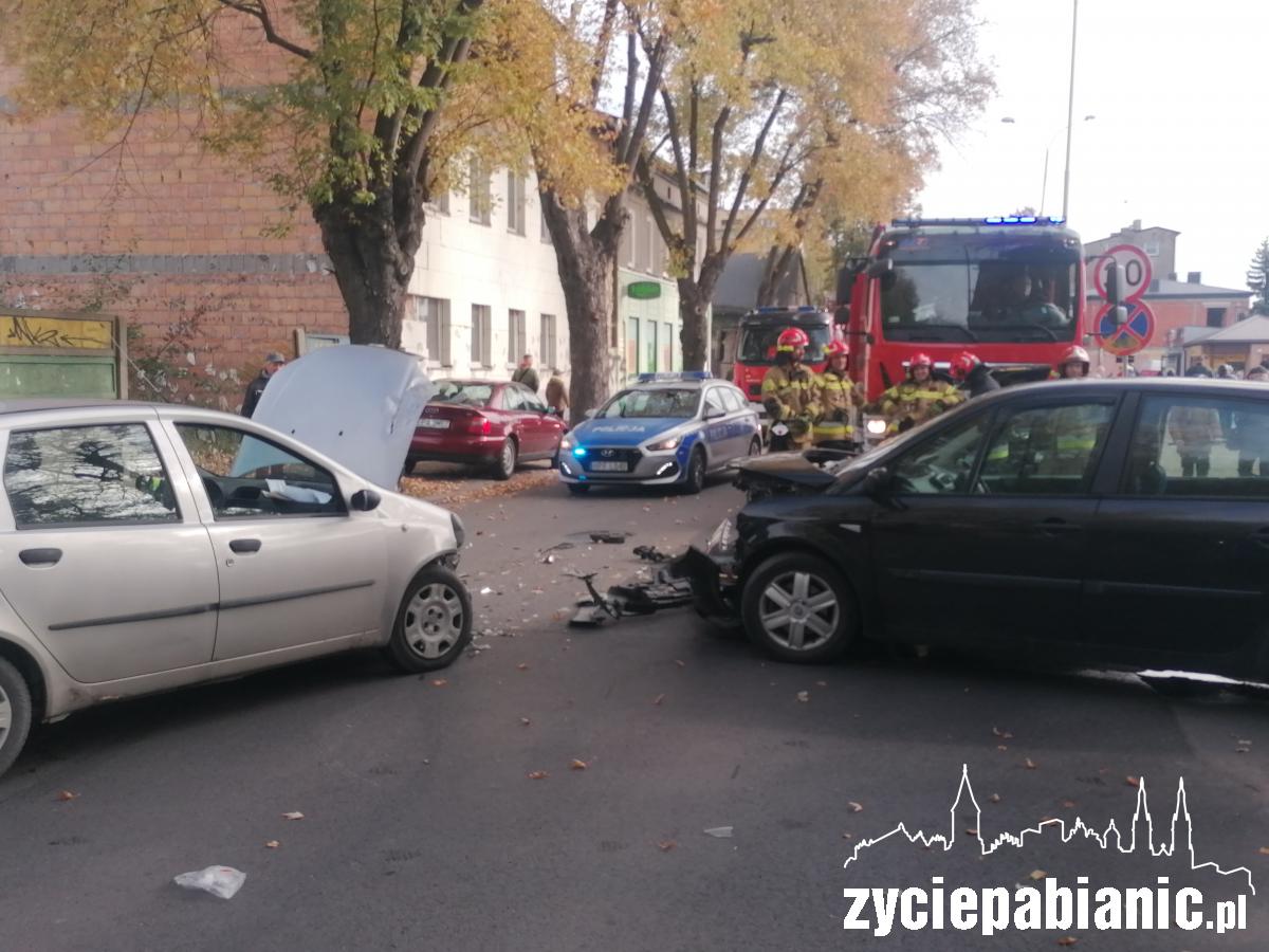 Stłuczka na Moniuszki. Wymusił pierwszeństwo