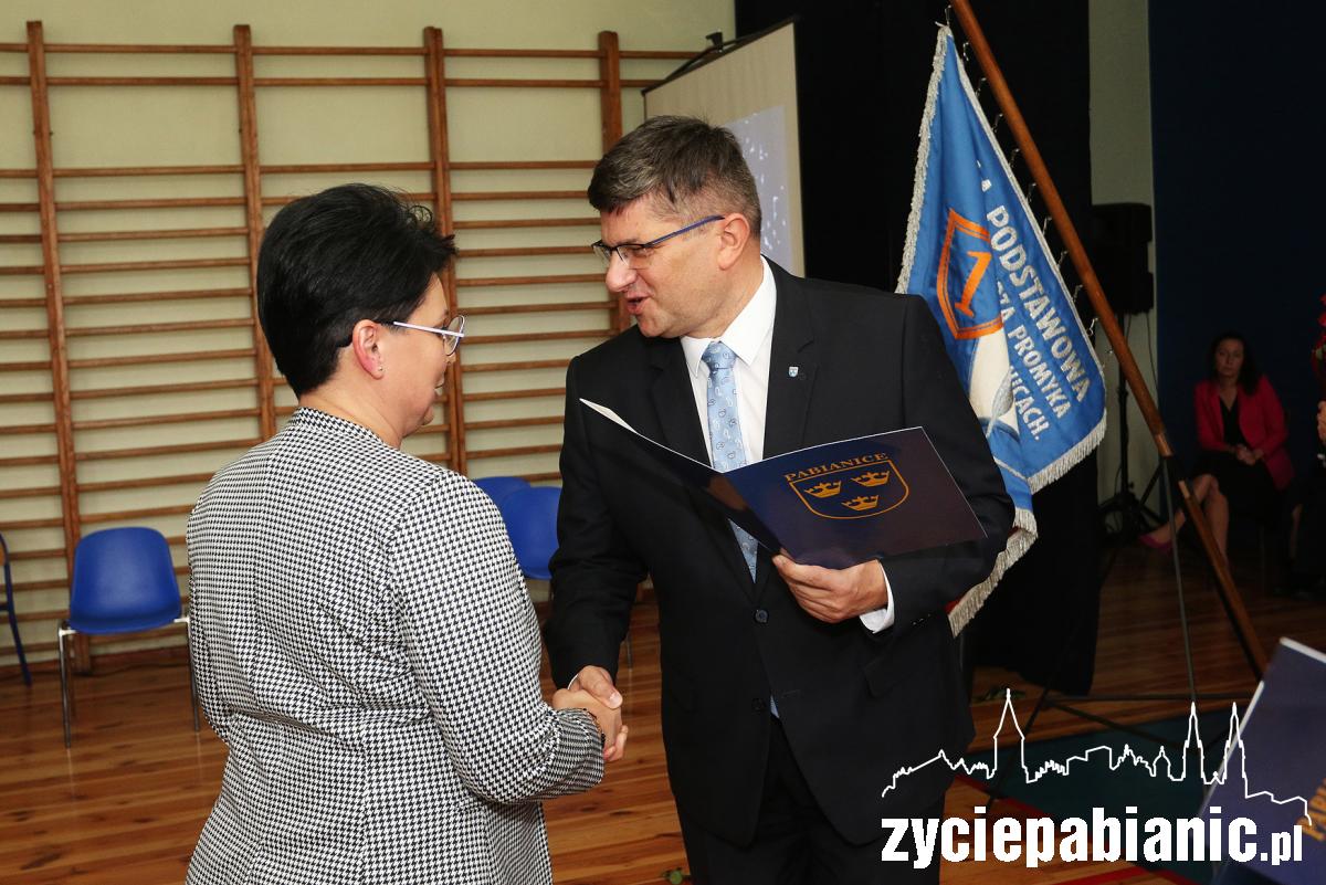 Nauczyciele nagrodzeni