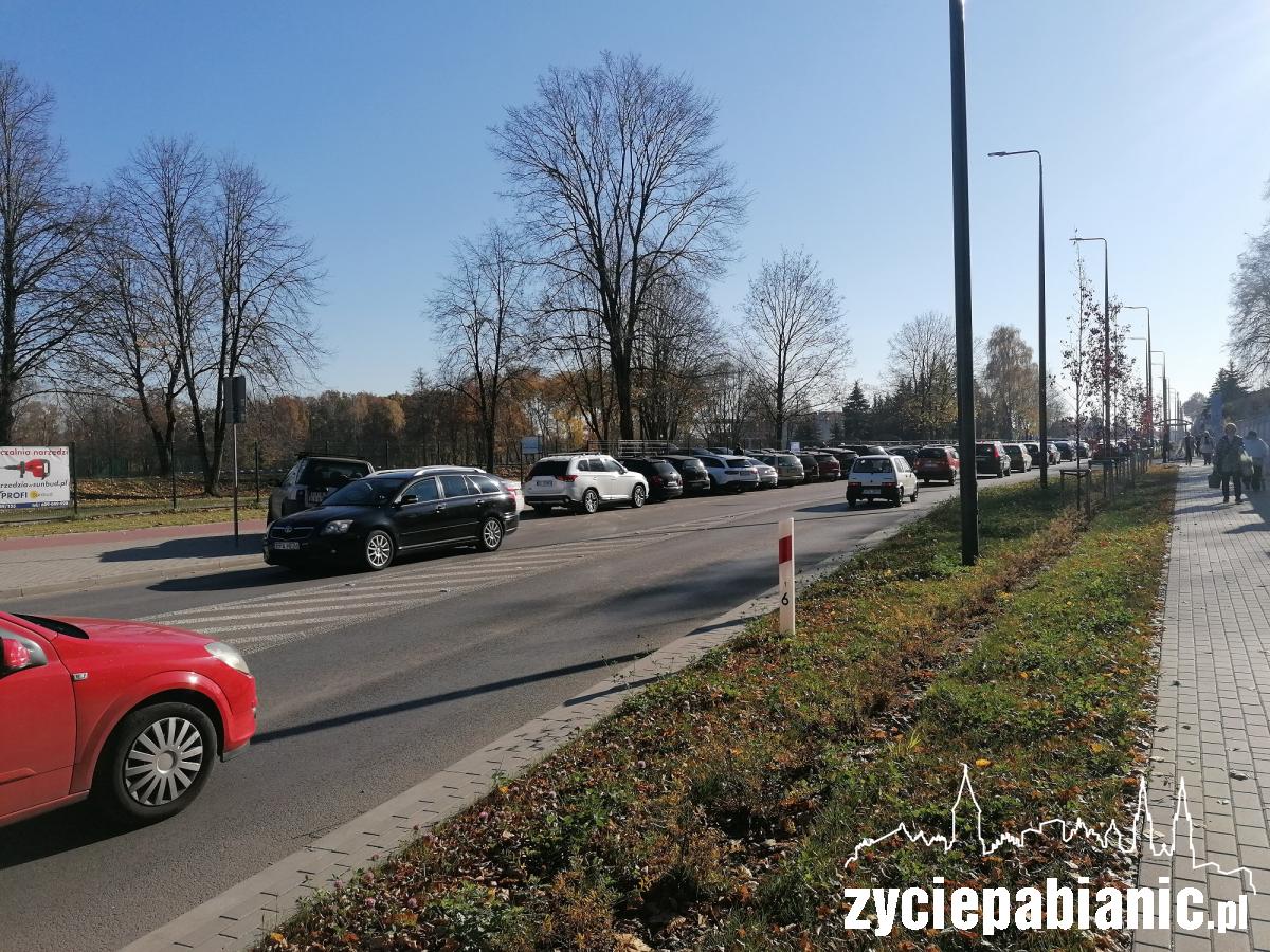 Sobota na cmentarzu