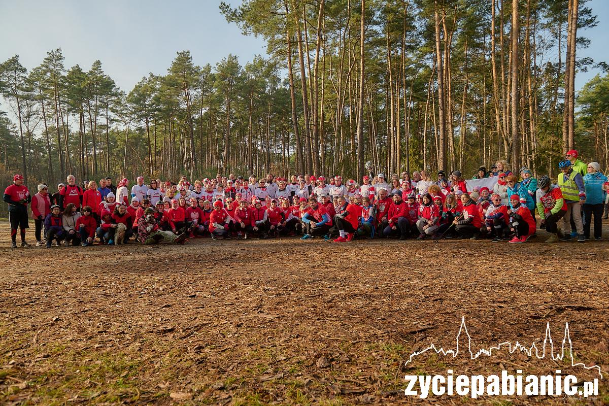 Bieg, marsz i rajd w barwach biało-czerwonych