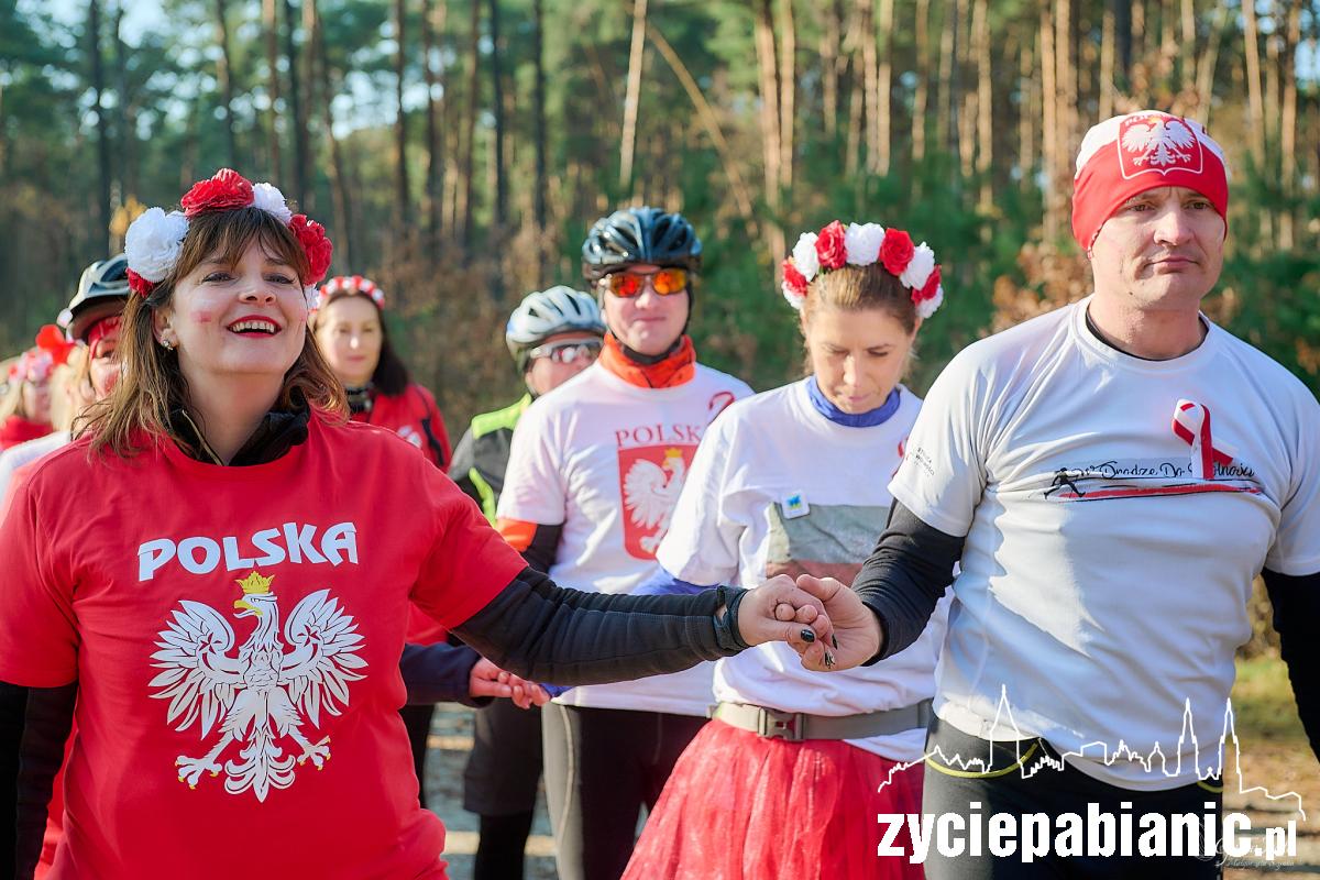 Bieg, marsz i rajd w barwach biało-czerwonych