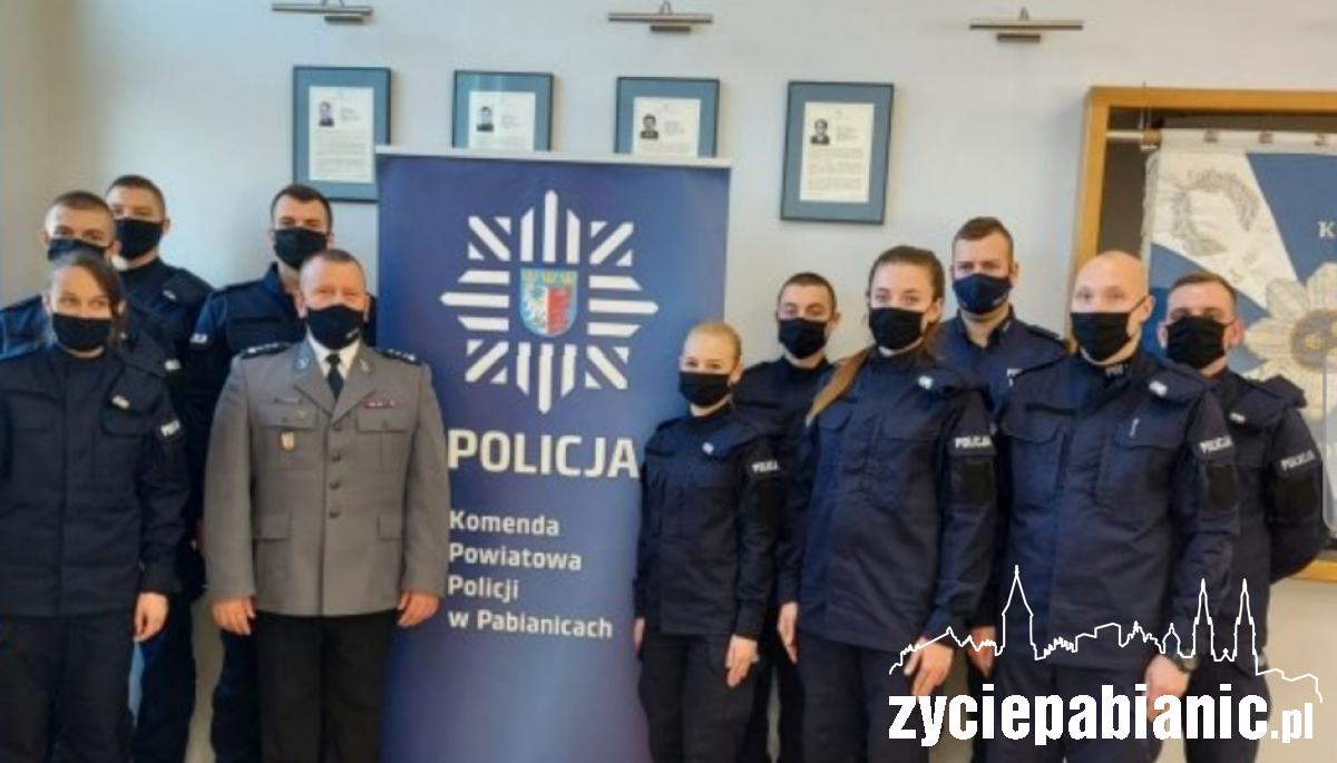 Nowi policjanci w pabianickiej komendzie