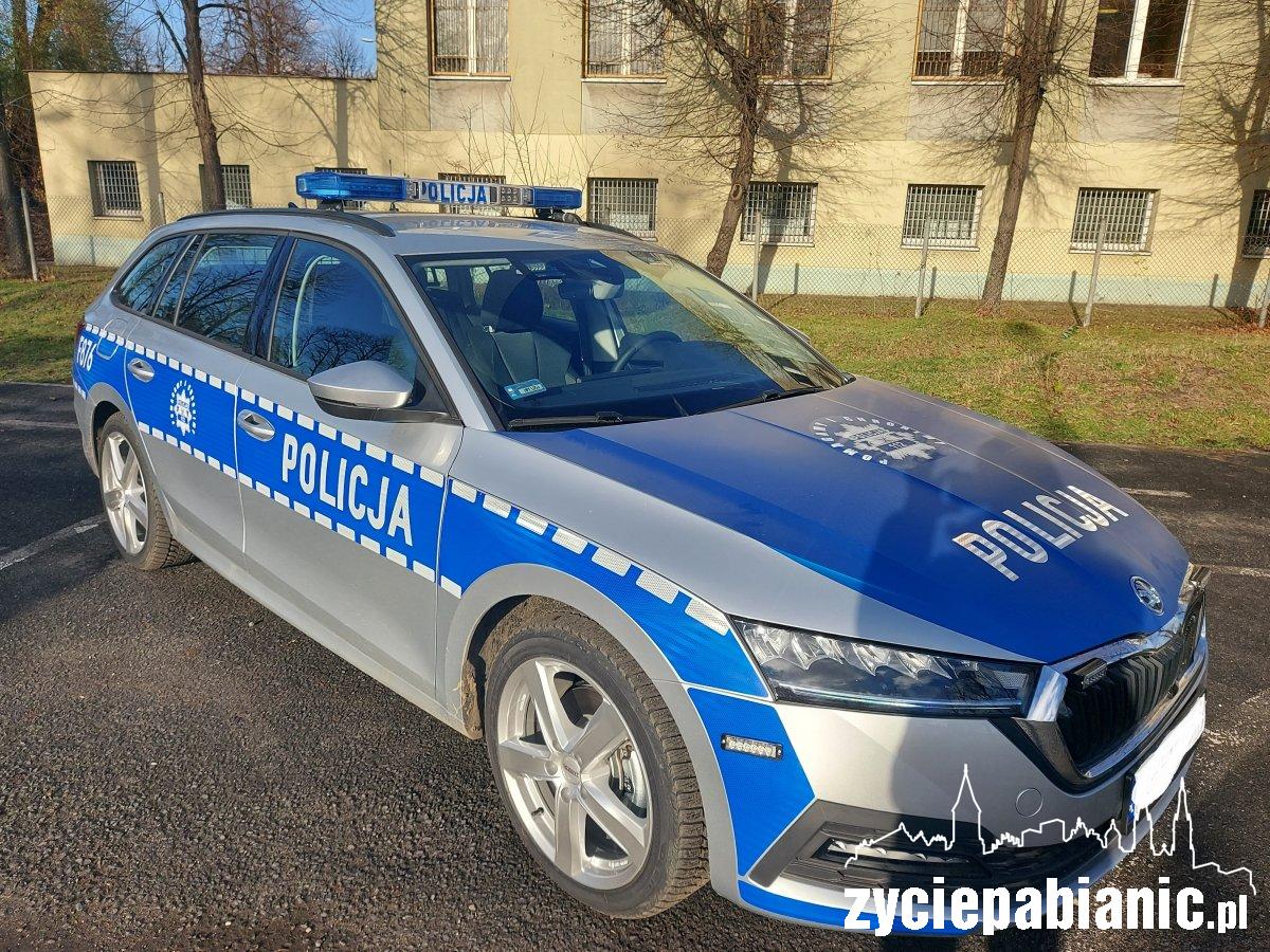 Hybrydowa skoda dla policjantów