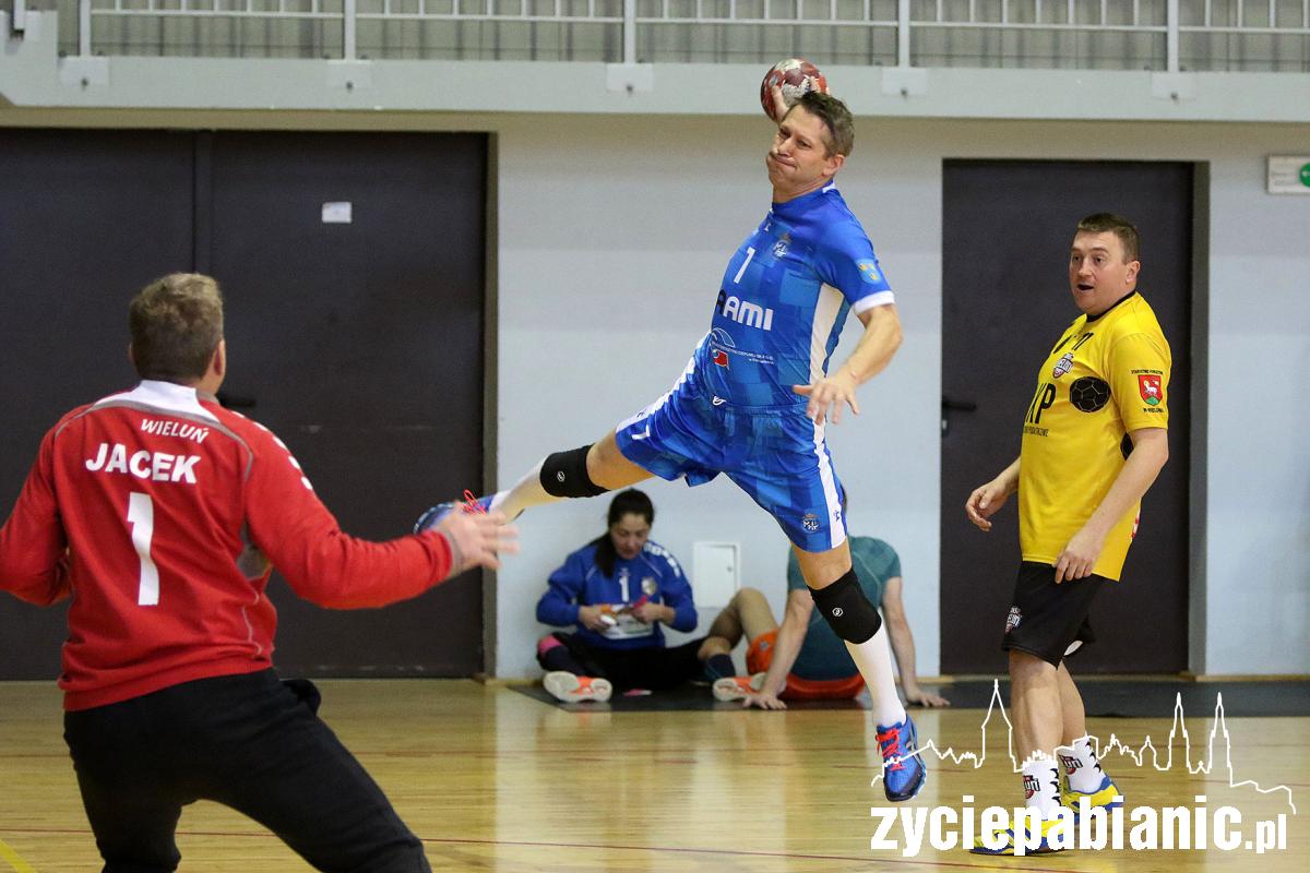 Piłka ręczna: VI Mikołajkowy Turniej Masters