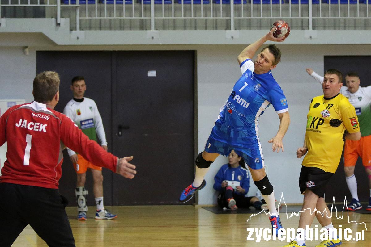 Piłka ręczna: VI Mikołajkowy Turniej Masters