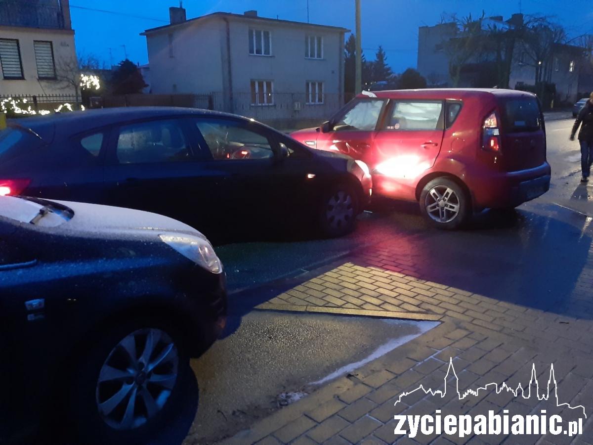 Potrójna stłuczka na ul. Wileńskiej