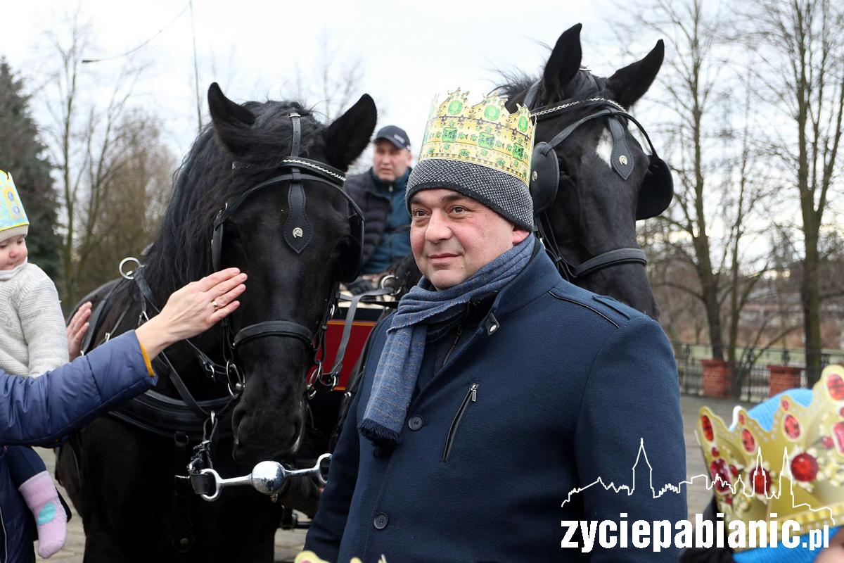 Orszak Trzech Króli przeszedł ulicami Pabianic
