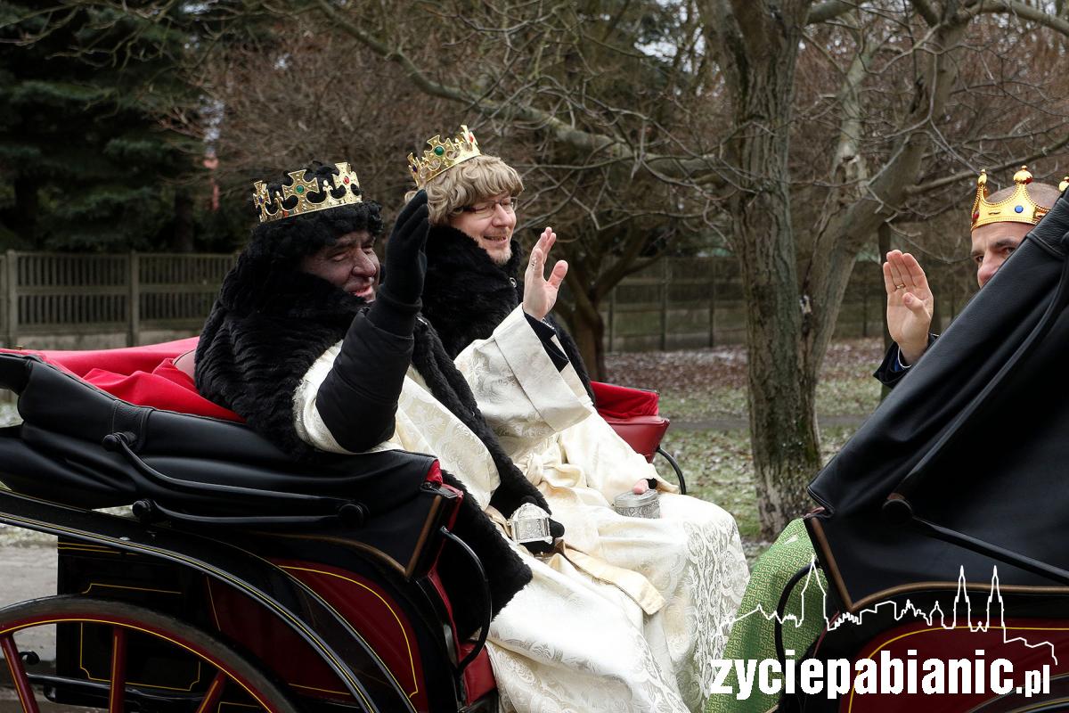 Orszak Trzech Króli przeszedł ulicami Pabianic