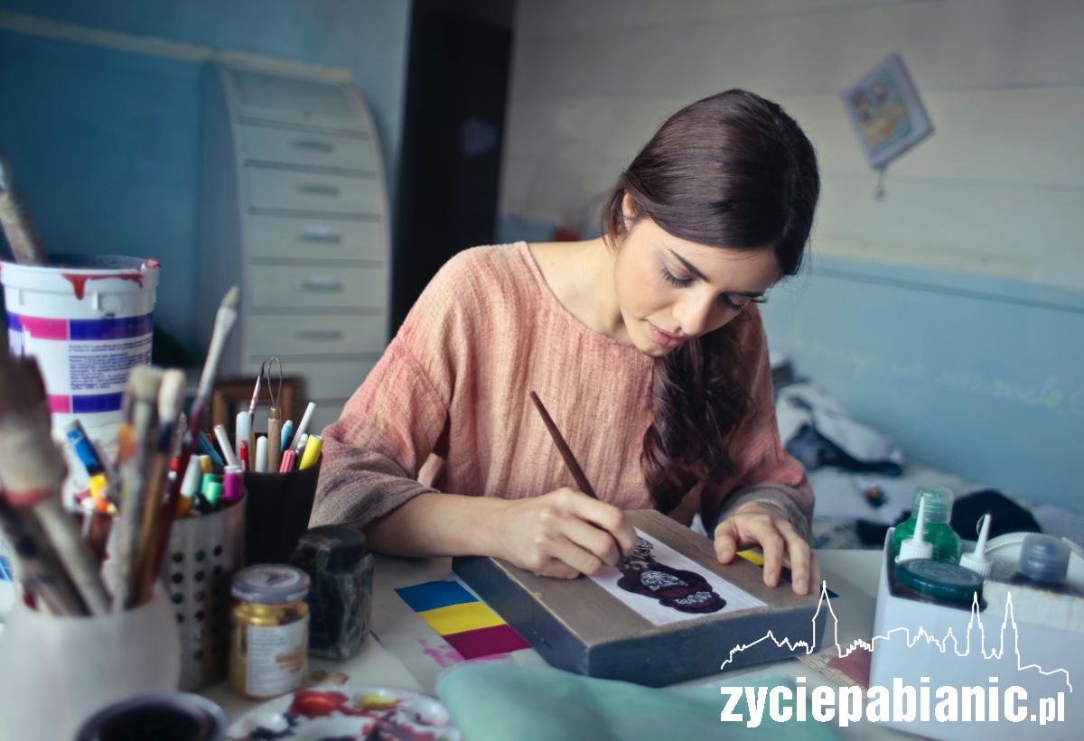 Praca zdalna, kreatywność, pasje, technologie