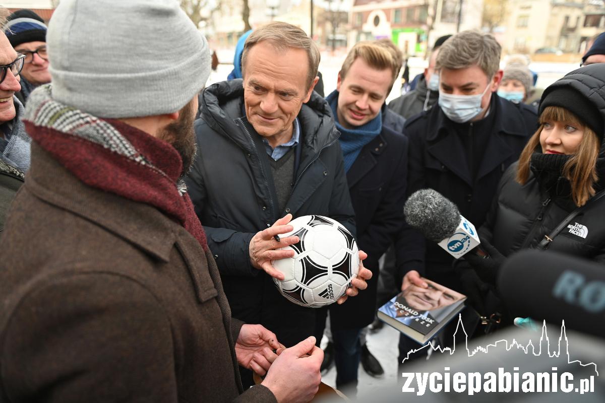 Donald Tusk odwiedził Pabianice i Ksawerów