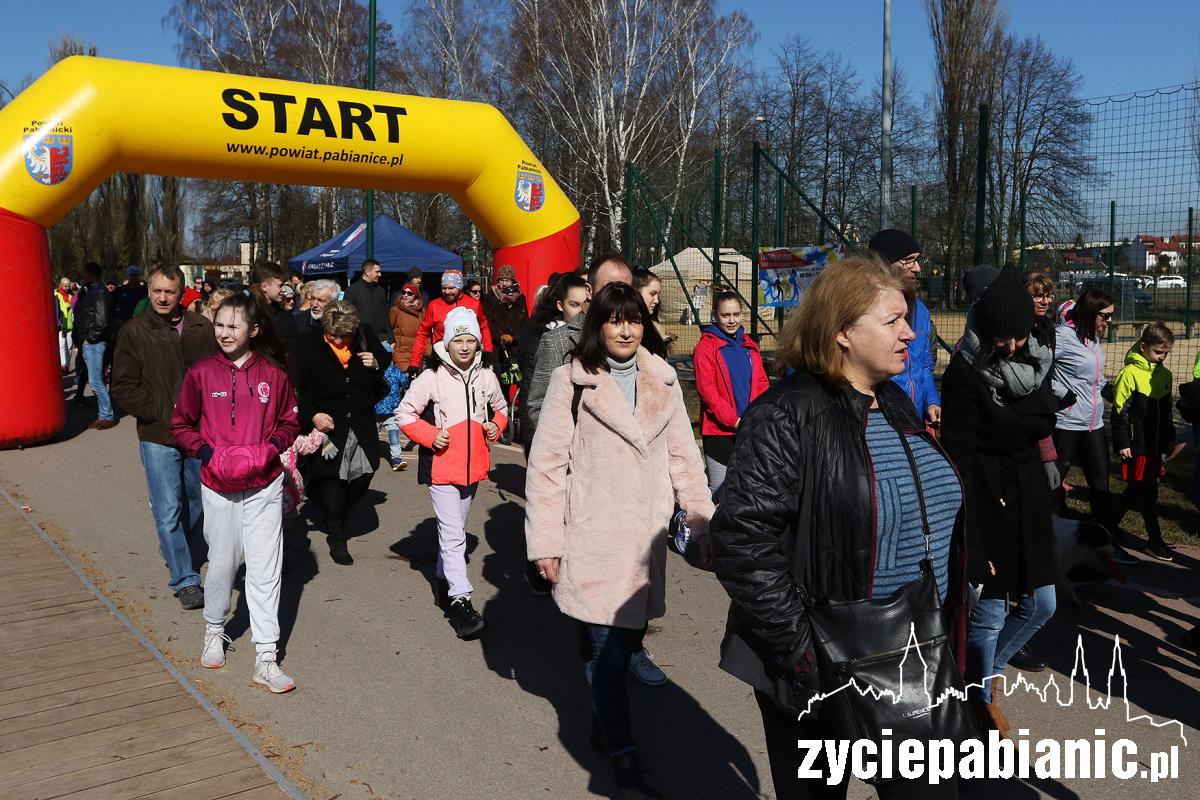 Ruszył charytatywny spacer dla Ukrainy na Lewitynie