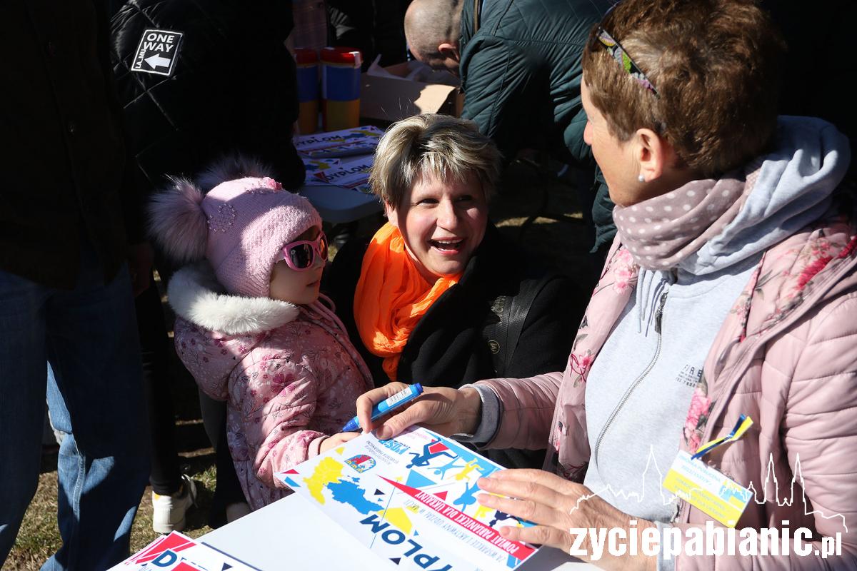 Ruszył charytatywny spacer dla Ukrainy na Lewitynie