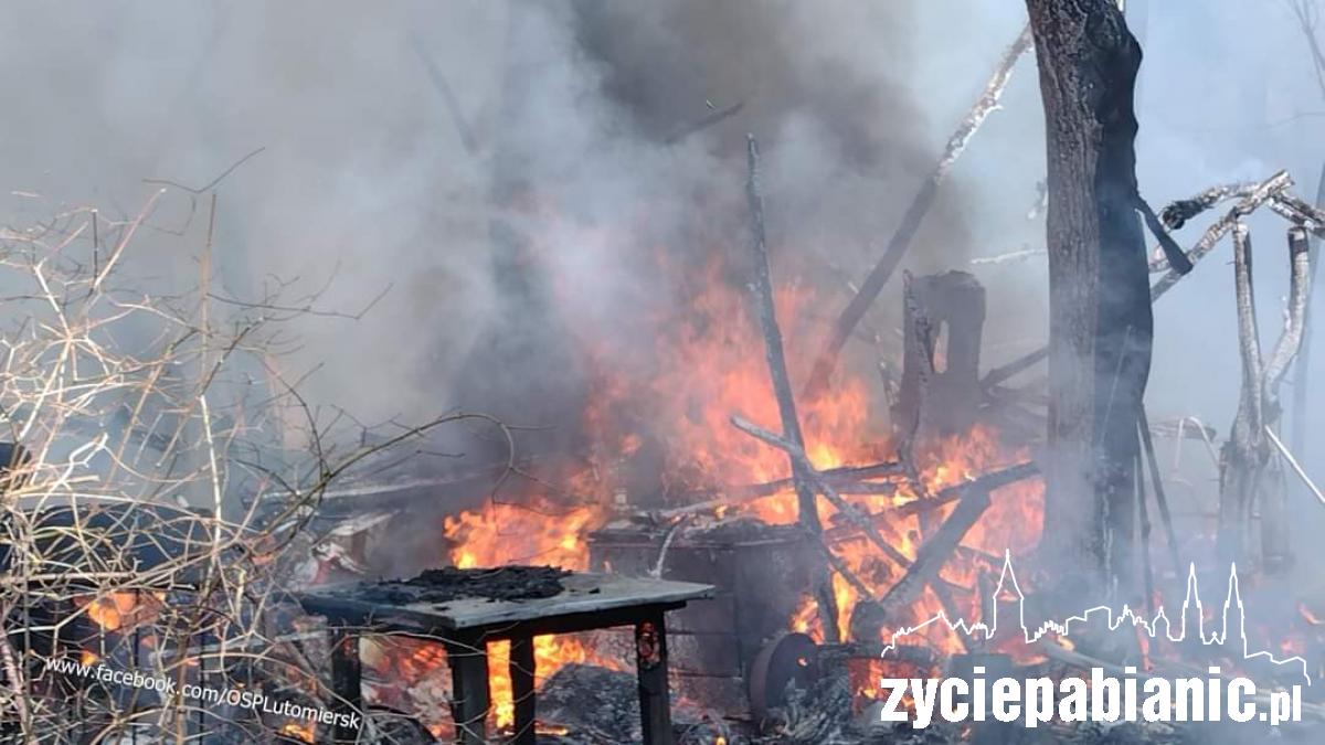 Pali się we Wrzącej